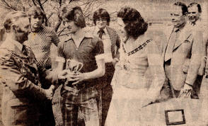 20/05/78 : Presentation to winner of Open golf competition, Caerleon